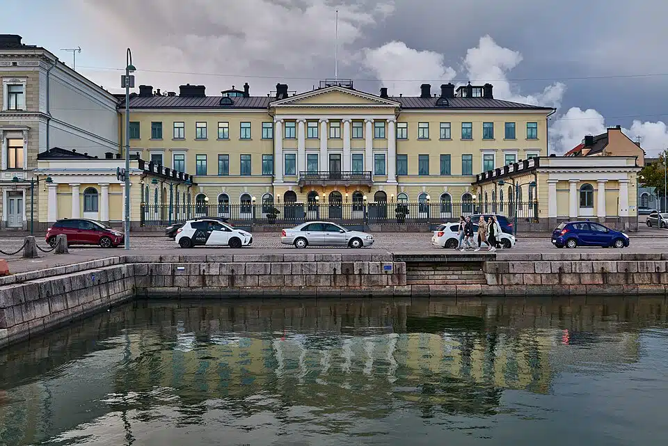 Itsenäisyyspäivän suurhitti palaa ruutuun – katsottavissa tällä kanavalla