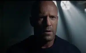 Tänään TV:ssä: Jason Statham kohtaa jättihain – lähes 400 miljoonan dollarin hitti saa TV-ensi-iltansa